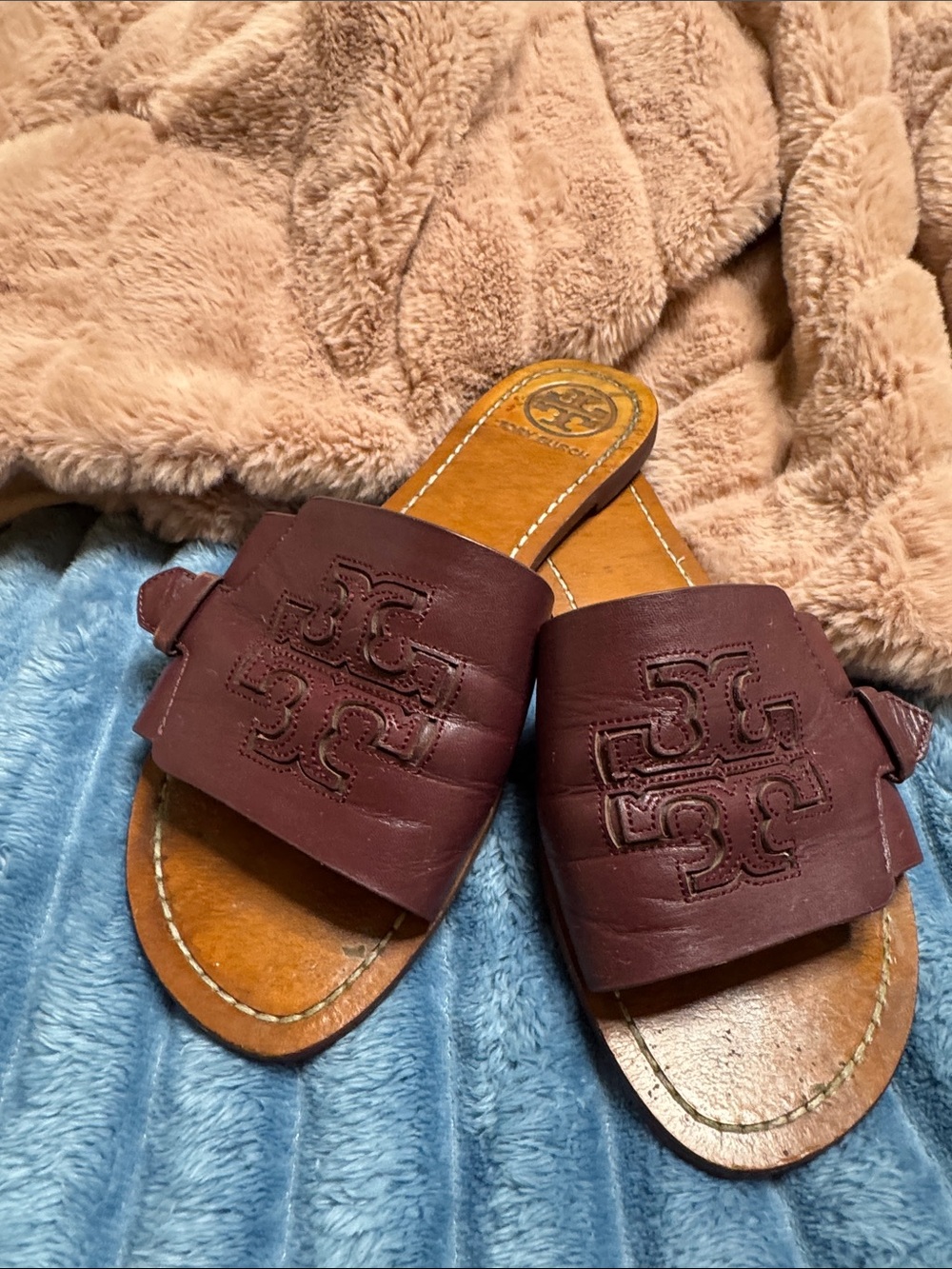 Tory Burch Burgundy Leather Slide Sandals with Logo Panel